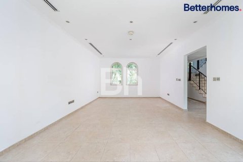 Villa en Jumeirah Park, Dubai, 3 dormitorios, 519 m², № 22212 - foto 7