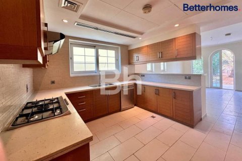 Villa en Jumeirah Park, Dubai, 3 dormitorios, 519 m², № 22212 - foto 18