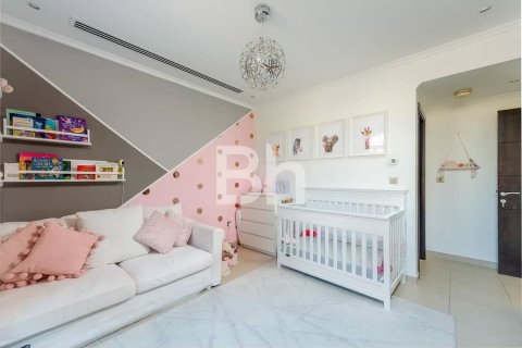 Villa in Jumeirah Park, Dubai 3 bedrooms, 307 sq.m. № 22218 - photo 7