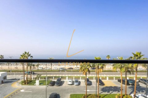 Снять в аренду квартиру в The Crescent, Пальма Джумейра, Дубай: 2 спальни, 124м², № 112351 - фото 18