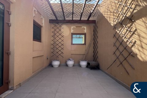 Townhouse in North Village, Al Furjan, Dubai 3 bedrooms, 224 sq.m. № 98890 - photo 7