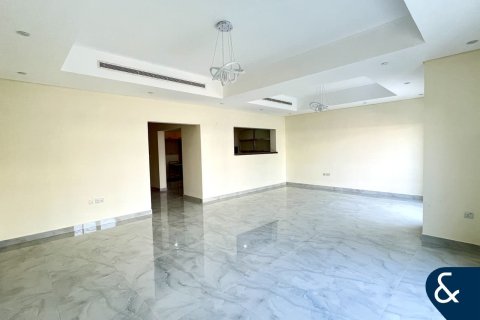 Townhouse in North Village, Al Furjan, Dubai 3 bedrooms, 224 sq.m. № 98890 - photo 3
