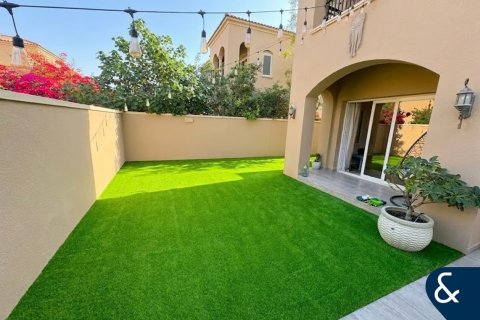 Villa in Bella Casa, Serena, Dubai 3 bedrooms, 255 sq.m. № 98891 - photo 3