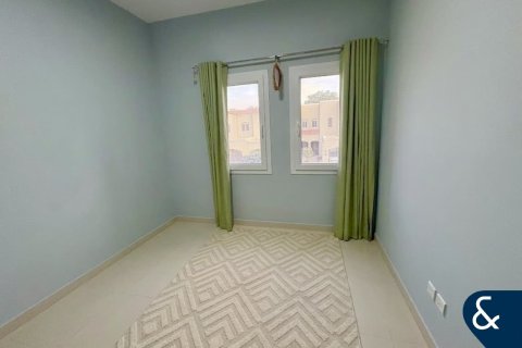 Villa in Bella Casa, Serena, Dubai 3 bedrooms, 255 sq.m. № 98891 - photo 9