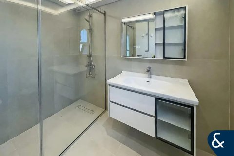 Townhouse in Victory Heights, Dubai Sports City, Dubai 4 bedrooms, 250 sq.m. № 98888 - photo 8