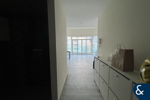 Apartment in Dubai Marina, Dubai 2 bedrooms, 112 sq.m. № 98884 - photo 14