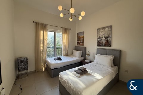 Снять в аренду виллу в Villanova, Dubai Land, Дубай: 3 спальни, 184м², № 98885 - фото 10