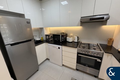 Apartment in Arjan, Dubai 2 bedrooms, 110 sq.m. № 98889 - photo 4