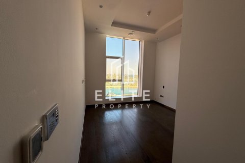 Снять в аренду квартиру в Tiara Residences, Пальма Джумейра, Дубай: 3 спальни, 211м², № 89641 - фото 4