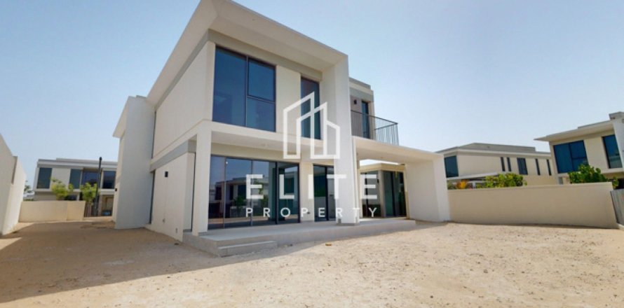 Villa in Dubai 5 bedrooms № 38828