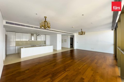 Apartment in Al Wasl, Dubai 3 bedrooms, 208.7 sq.m. № 58859 - photo 3