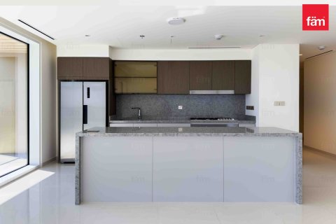 Apartment in Dubai Harbour, Dubai 3 bedrooms, 195.9 sq.m. № 11892 - photo 11