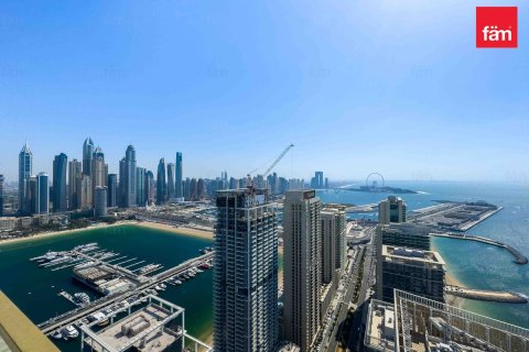 Apartment in Dubai Harbour, Dubai 3 bedrooms, 195.9 sq.m. № 11892 - photo 1