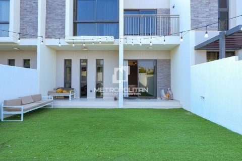 Townhouse in DAMAC Hills (Akoya by DAMAC), Dubai 3 bedrooms, 175 sq.m. № 8791 - photo 1