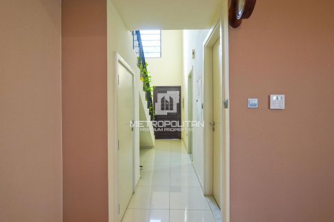 Townhouse in DAMAC Hills (Akoya by DAMAC), Dubai 3 bedrooms, 175 sq.m. № 8791 - photo 10