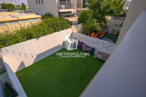 Townhouse in DAMAC Hills (Akoya by DAMAC), Dubai 3 bedrooms, 175 sq.m. № 8791 - photo 16
