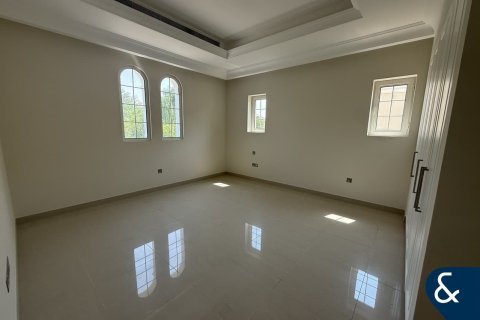 Villa in Arabian Ranches, Dubai 4 bedrooms, 790 sq.m. № 76107 - photo 17