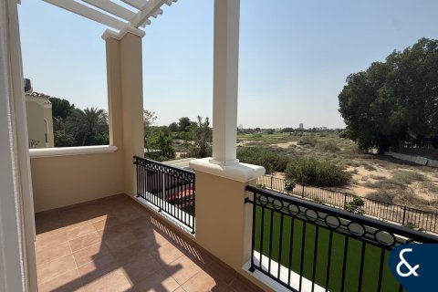Villa in Arabian Ranches, Dubai 4 bedrooms, 790 sq.m. № 76107 - photo 10