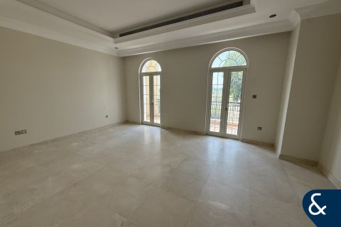 Villa in Arabian Ranches, Dubai 4 bedrooms, 790 sq.m. № 76107 - photo 9