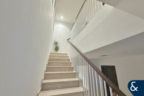 Villa in Mira Oasis, Reem, Dubai 3 bedrooms, 238 sq.m. № 76102 - photo 13