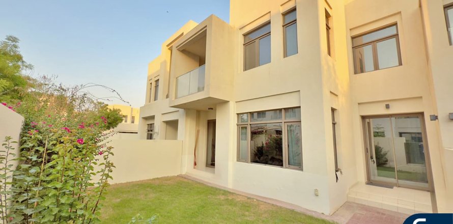 Villa in Mira Oasis, Reem, Dubai 3 bedrooms, 238 sq.m. № 76102