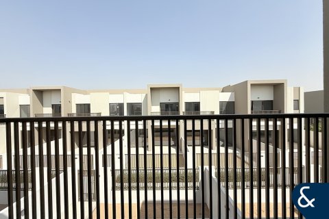 Villa in Villanova, Dubai Land, Dubai 3 bedrooms, 185 sq.m. № 76101 - photo 12