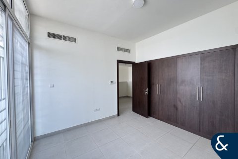 Villa in Arabella Townhouses 1, Mudon, Dubai 3 bedrooms, 184 sq.m. № 76105 - photo 13