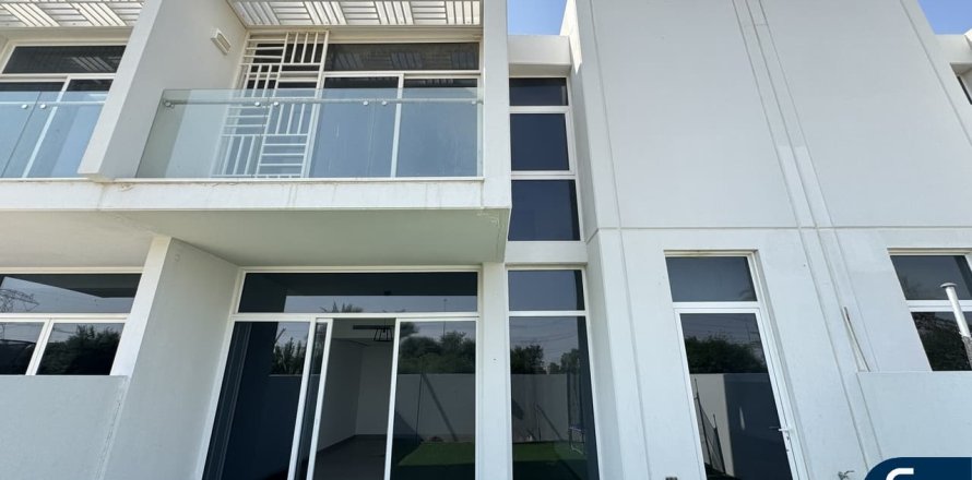 Villa in Arabella Townhouses 1, Mudon, Dubai 3 bedrooms, 184 sq.m. № 76105