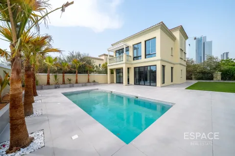 Villa en Jumeirah Village Triangle, Dubai, 2 dormitorios, 251 m², № 61749 - foto 2