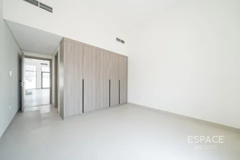 Купить виллу в Al Furjan, Дубай: 5 спален, 414м², № 61773 - фото 9