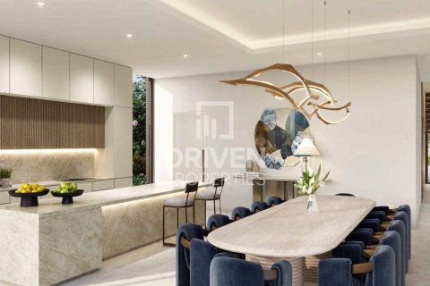 Villa in Nad Al Sheba 1, Nadd Al Sheba, Dubai 5 bedrooms, 581.2 sq.m. № 126193 - photo 16