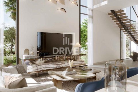 Villa in Nad Al Sheba 1, Nadd Al Sheba, Dubai 5 bedrooms, 581.2 sq.m. № 126193 - photo 13