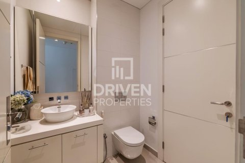 Apartamento en Ashjar, Al Barari, Dubai, 1 dormitorio, 242.2 m², № 126202 - foto 2