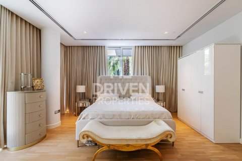 Apartamento en Ashjar, Al Barari, Dubai, 1 dormitorio, 242.2 m², № 126202 - foto 13
