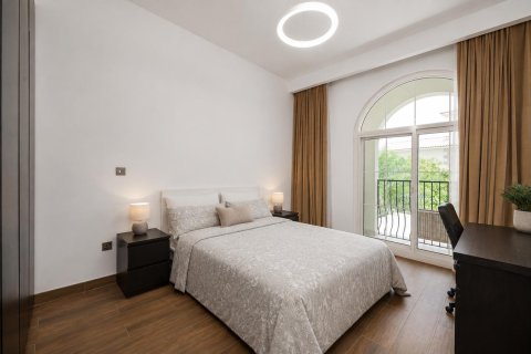 Townhouse in Motor City, Dubai 3 bedrooms, 306.79 sq.m. № 141147 - photo 16