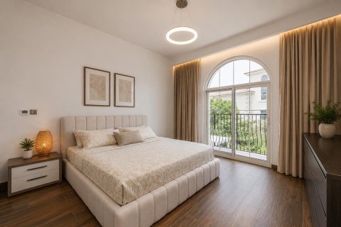 Townhouse in Motor City, Dubai 3 bedrooms, 306.79 sq.m. № 141147 - photo 12