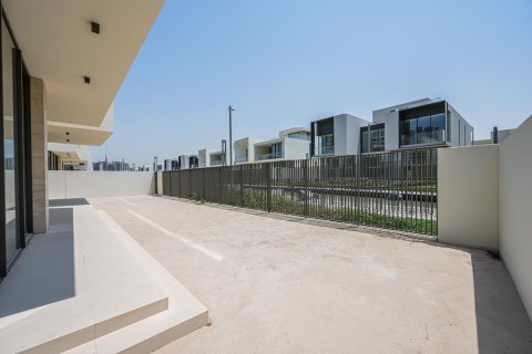 Villa in Dubai Hills Estate, Dubai 5 bedrooms, 963.54 sq.m. № 141146 - photo 28