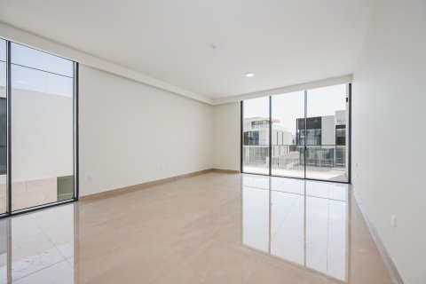 Villa in Dubai Hills Estate, Dubai 5 bedrooms, 963.54 sq.m. № 141146 - photo 13