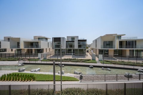 Villa in Dubai Hills Estate, Dubai 5 bedrooms, 963.54 sq.m. № 141146 - photo 25