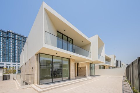 Villa in Dubai Hills Estate, Dubai 5 bedrooms, 963.54 sq.m. № 141146 - photo 24