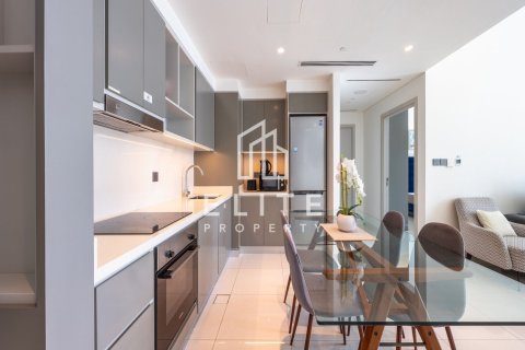 Apartamento en EMAAR Beachfront, Dubai Harbour, Dubai, 1 dormitorio, 84 m², № 141204 - foto 4