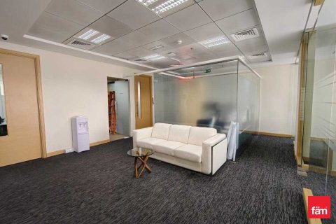 Office in Business Bay, Dubai 281.5 sq.m. № 77799 - photo 5
