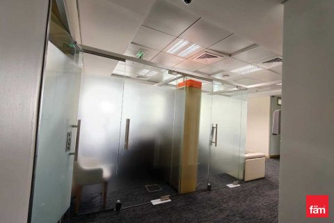 Office in Business Bay, Dubai 281.5 sq.m. № 77799 - photo 8
