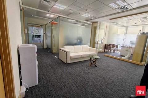 Office in Business Bay, Dubai 281.5 sq.m. № 77799 - photo 6