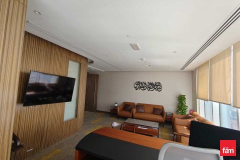 Office in Business Bay, Dubai 281.5 sq.m. № 77799 - photo 17