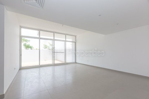 Adosado en Dubai, 3 dormitorios, 187.2 m², № 84744 - foto 2