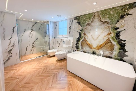 Купить квартиру в Marina Residences, Пальма Джумейра, Дубай: 3 спальни, 377м², № 73877 - фото 17