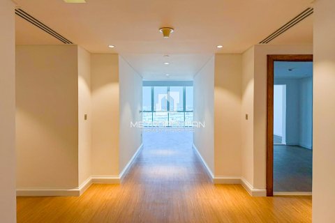 Купить квартиру в Marina Residences, Пальма Джумейра, Дубай: 3 спальни, 377м², № 73877 - фото 6