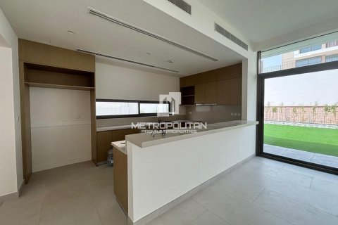 Villa en Al Furjan, Dubai, 4 dormitorios, 398 m², № 73878 - foto 22