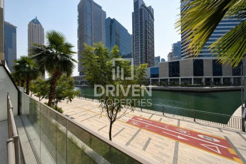 Apartamento en Business Bay, Dubai, 2 dormitorios, 174.29 m², № 130068